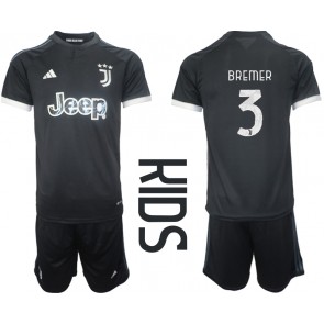 Juventus Gleison Bremer #3 Replika Babytøj Tredje sæt Børn 2023-24 Kortærmet (+ Korte bukser)